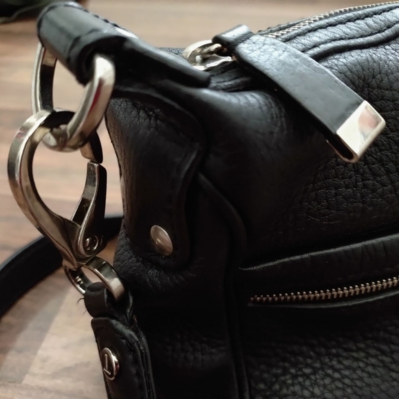 Tods Black Leather Hobo Bag - Picture 3 of 7